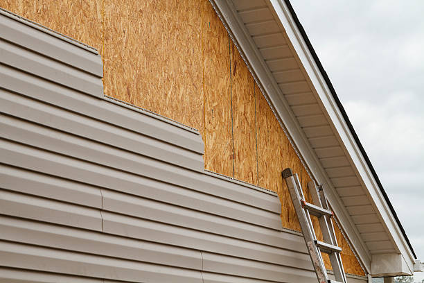 24/7 Emergency Vinyl Siding experts in Blain, PA